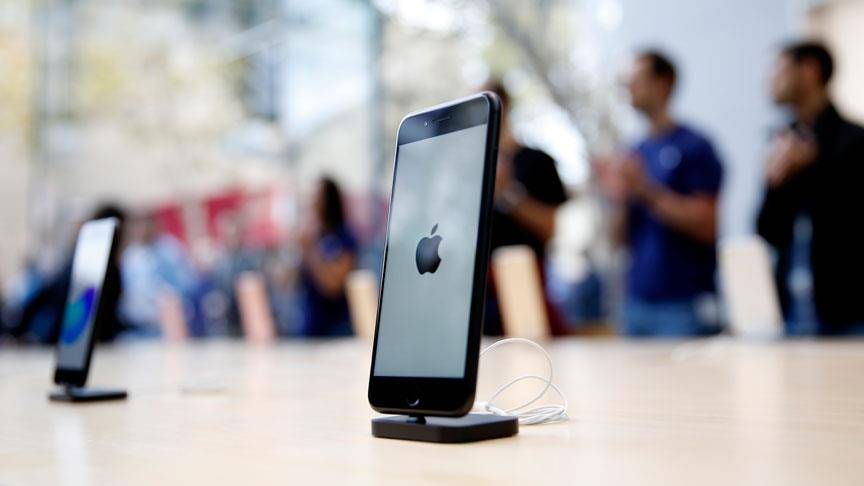 iPhone sahiplerine müjde! iOS 26 geldi: Telefonunuz baştan aşağı değişecek! 7